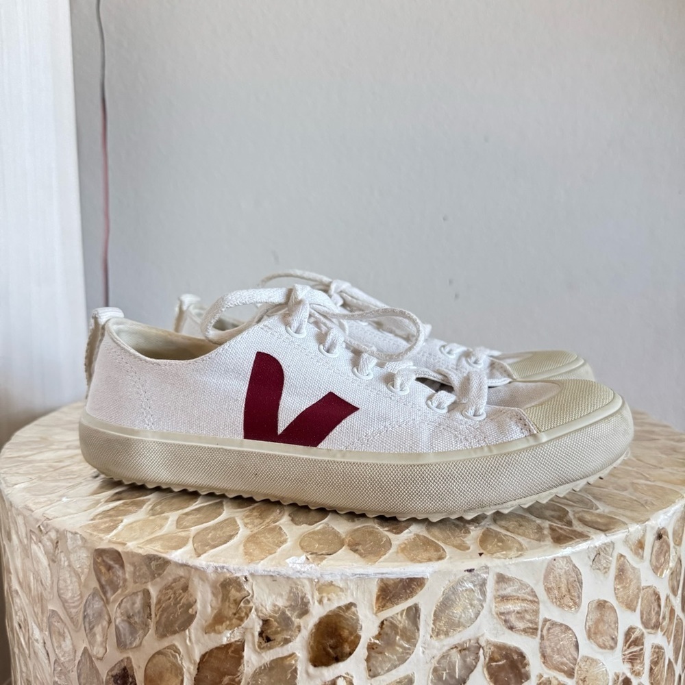 Veja White Nova Canvas  Sneakers with Burgundy 
Logo Accent size 6